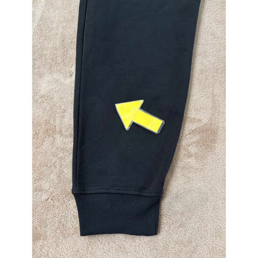 Gymshark Crest Joggers Men's Size 3XL Color Black Slim Fit Gymwear Casual NEW - Picture 12 of 12